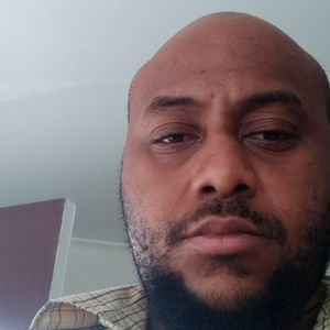 Meet your Posher, Gregory